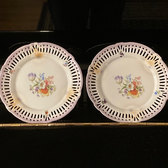 2 Vintage Schwarzenhammer Bavarian Germany 6" Fruit Plates - Picture 1 of 2